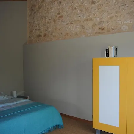 Les Foucauds بيت ضيافة Saint-Quentin-de-Caplong