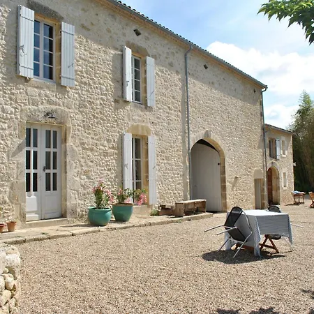 Les Foucauds Saint-Quentin-de-Caplong