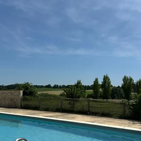Penzion Les Foucauds Saint-Quentin-de-Caplong