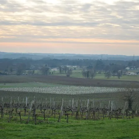 招待所 Les Foucauds