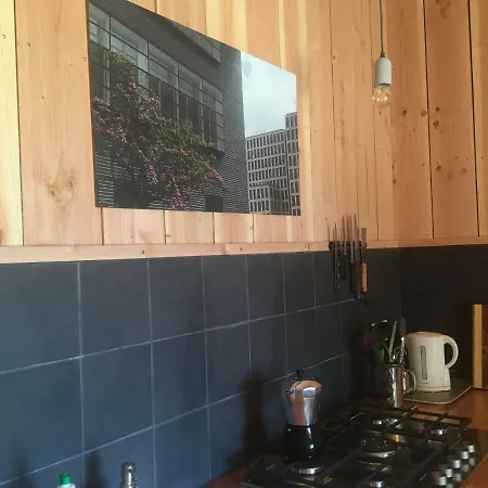 Les Foucauds بيت ضيافة