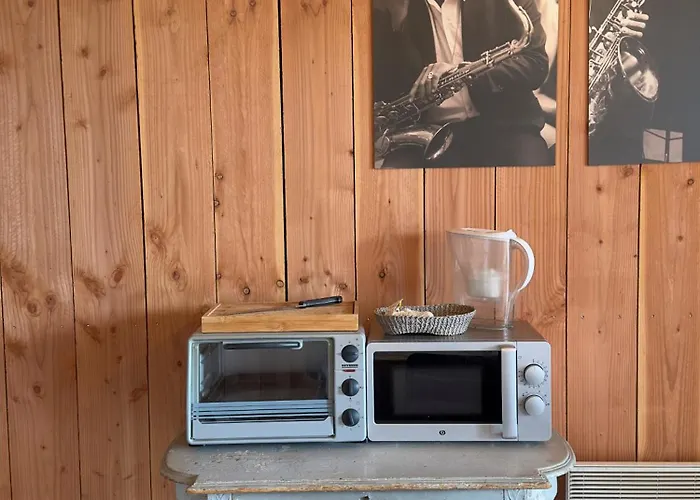 Penzion Les Foucauds Saint-Quentin-de-Caplong